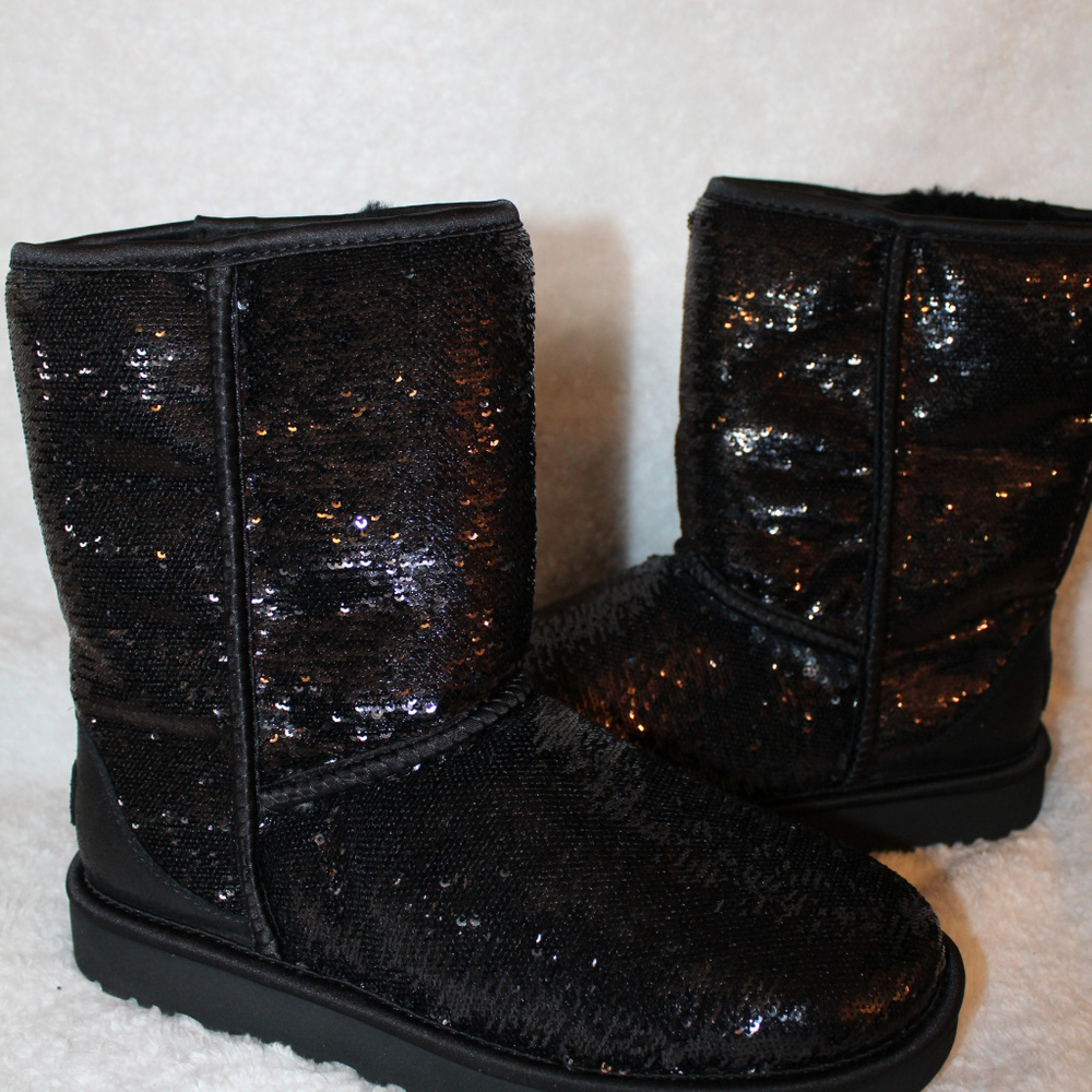 UGG COSMOS METALLIC SPARKLE SEQUIN BOOTS BLACK NEW - Picture 7 of 8